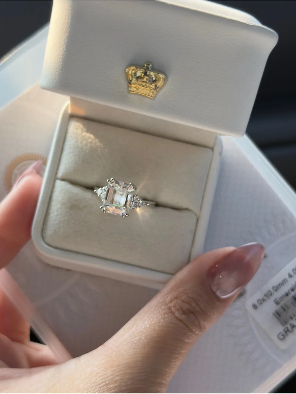 4ct Emerald cut moissanite vvs1 color D engagement ring sz6